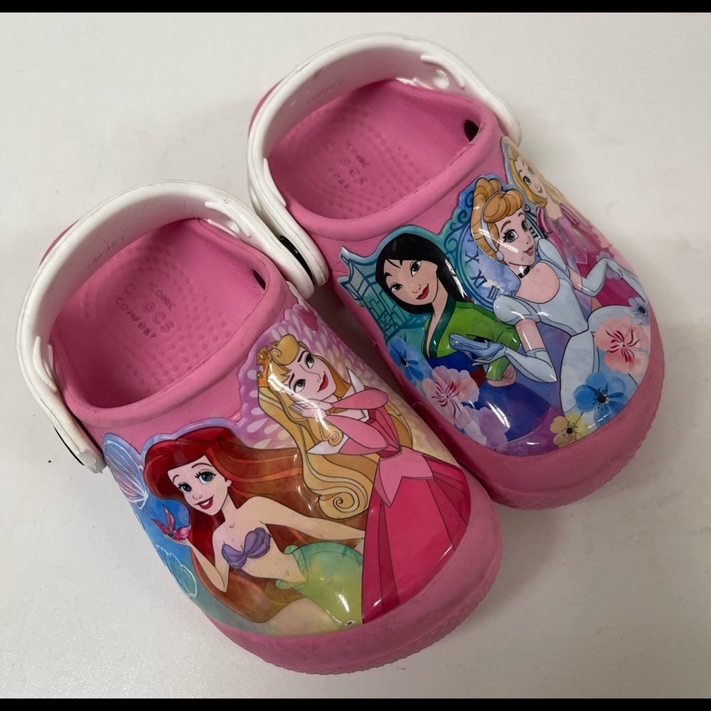 Disney Princess Crocs Excellent Condition Toddler 7
